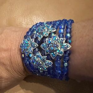 Blue green crystals bracelet with gold accents